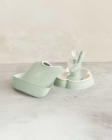 Coffret repas 5 pi&egrave;ces Coloris vert pastel  Babybj&ouml;rn