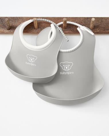 Lot bavoir et mini-bavoir Coloris gris  Babybj&ouml;rn