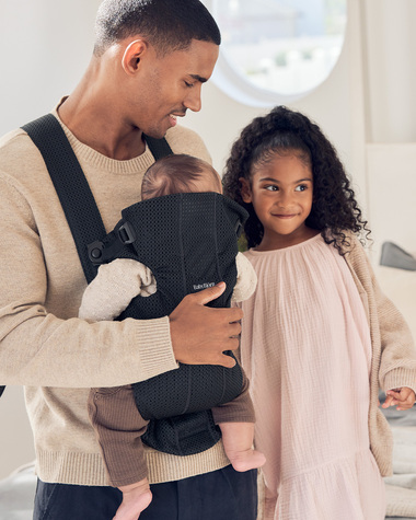 Porte-b&eacute;b&eacute; Mini Mesh 3D Coloris noir  Babybj&ouml;rn