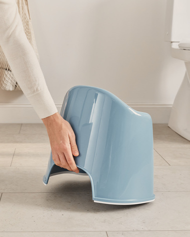 Pot fauteuil Coloris bleu profond/blanc  Babybj&ouml;rn