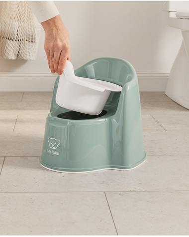 Pot fauteuil Coloris vert profond/blanc  Babybj&ouml;rn