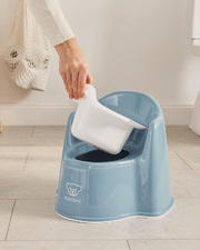 Pot fauteuil Coloris bleu profond/blanc Babybjörn