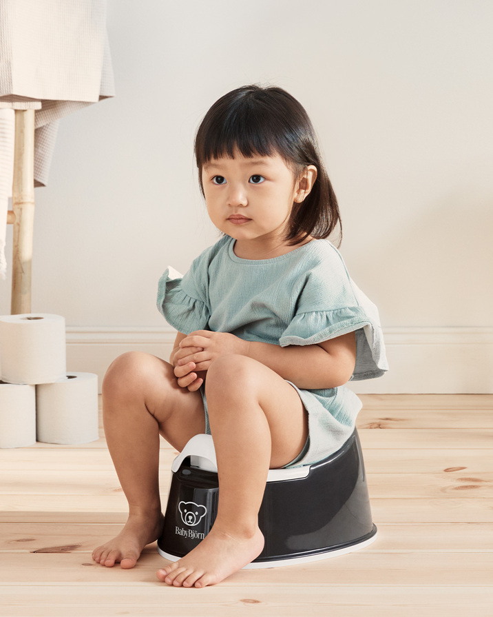 Pot Smart Coloris noir/blanc Babybjörn