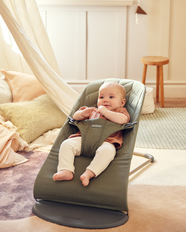Transat Bliss tiss&eacute; matelassage p&eacute;tale Coloris vert fonc&eacute;  Babybj&ouml;rn