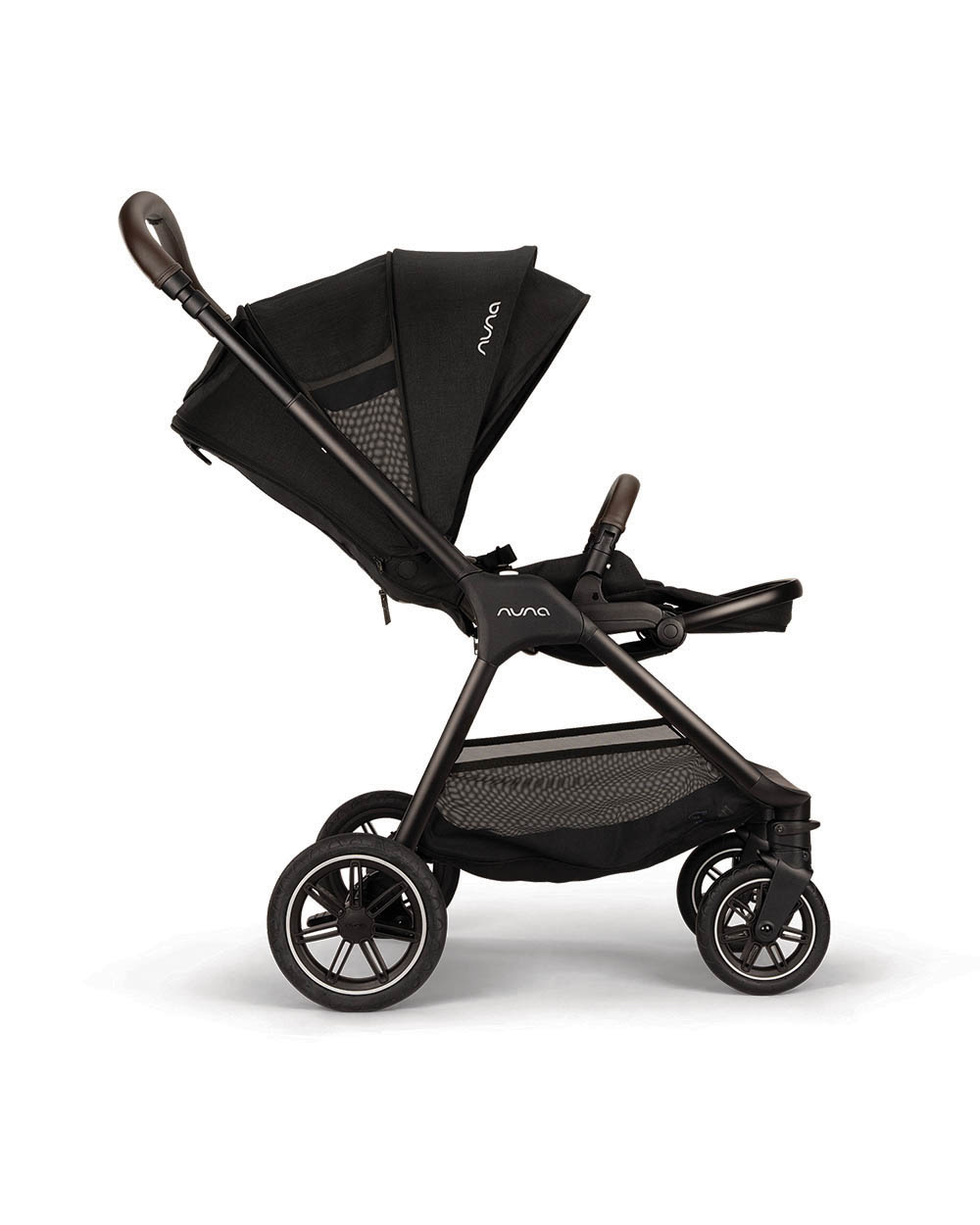 Poussette Triv Next Coloris caviar  Nuna