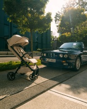 Poussette Trvl lx Nuna x BMW Coloris mica Nuna