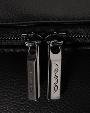 Sac à dos Essential Coloris caviar Nuna
