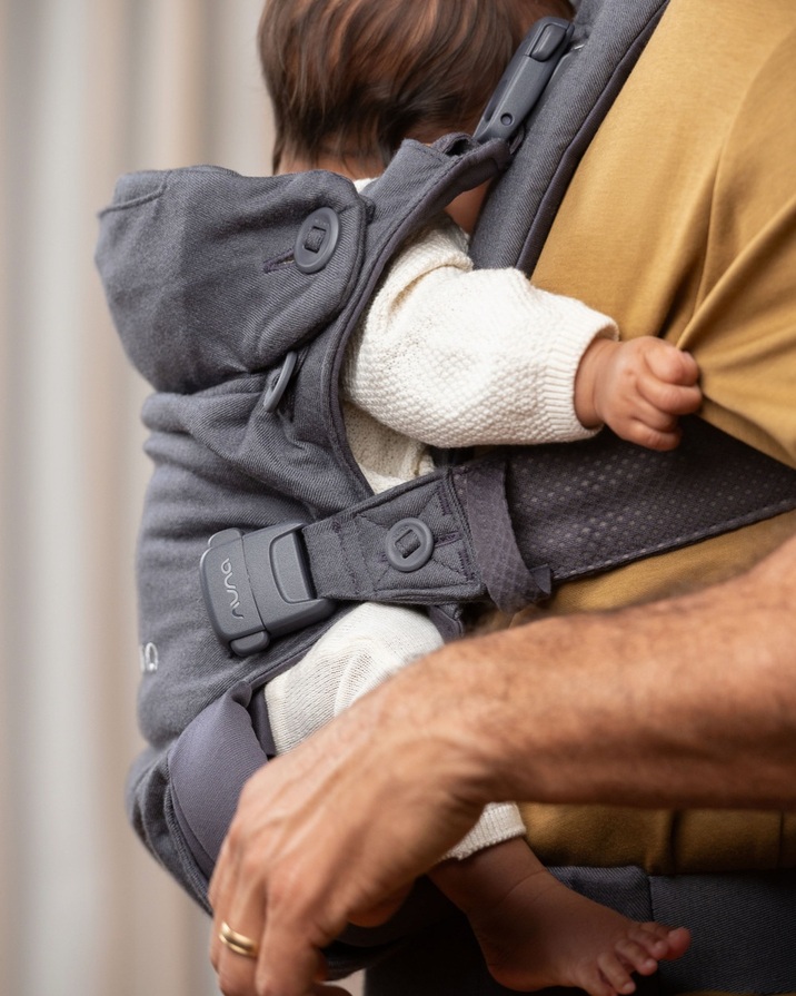 Porte-b&eacute;b&eacute; Cudl luxe Coloris dusk  Nuna