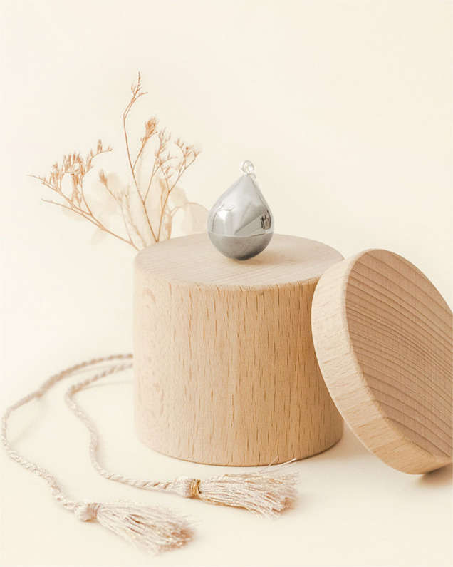 Bola de grossesse Goutte Coloris Argent sur cordon Ilado