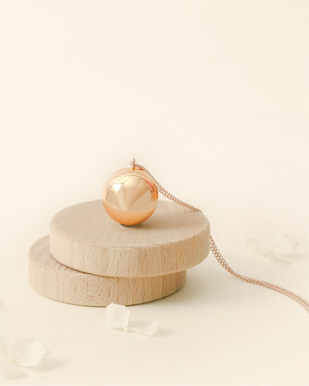 Bola de grossesse Harmony Coloris Or rose sur chaine Ilado