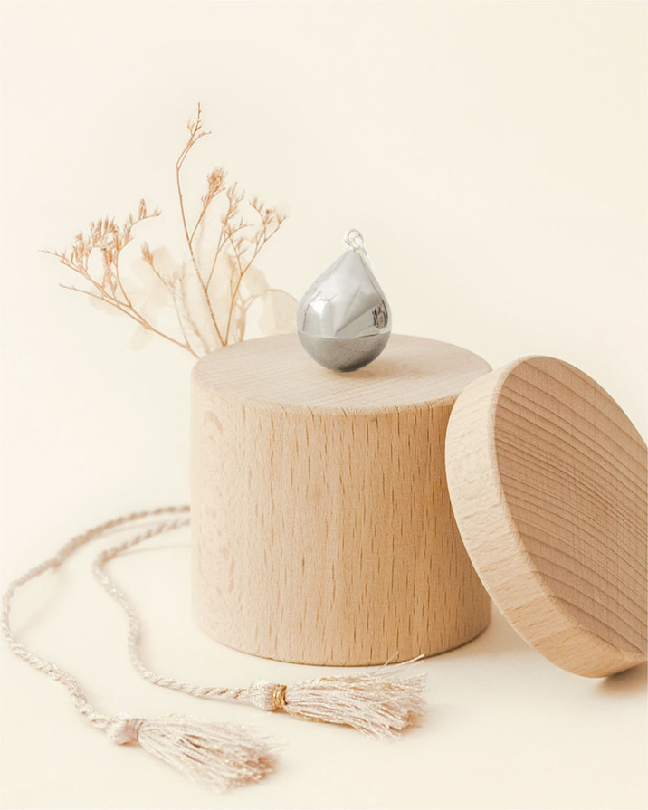 Bola de grossesse Goutte Coloris Argent sur cordon  Ilado