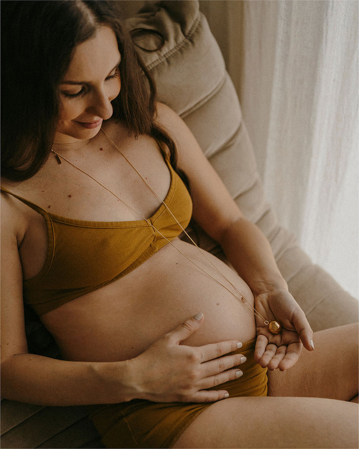 Bola de grossesse Harmony Coloris Or jaune sur chaine  Ilado