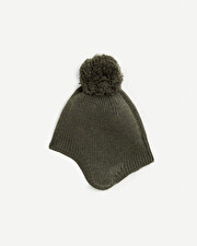 Bonnet en laine Mérinos Coloris vert mousse Natalys