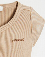 Body crois&eacute; brod&eacute; Petit soleil Coloris camel  Natalys