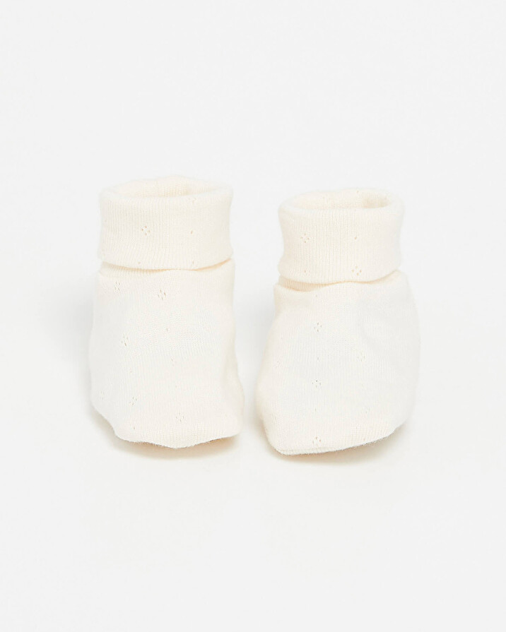 Chaussons ajour&eacute;s en coton Coloris craie  Natalys