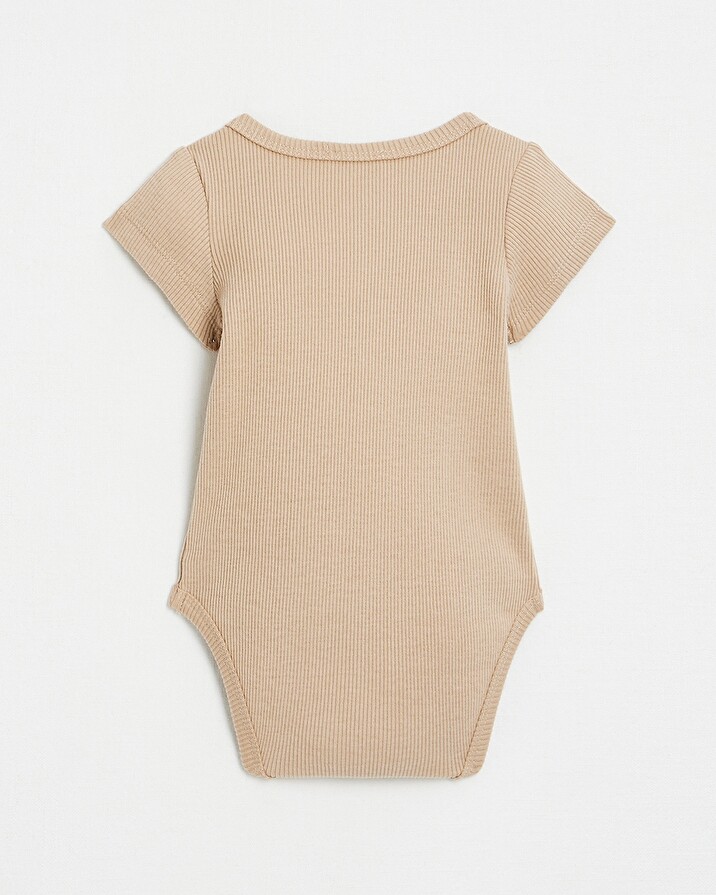 Body crois&eacute; brod&eacute; Petit soleil Coloris camel  Natalys
