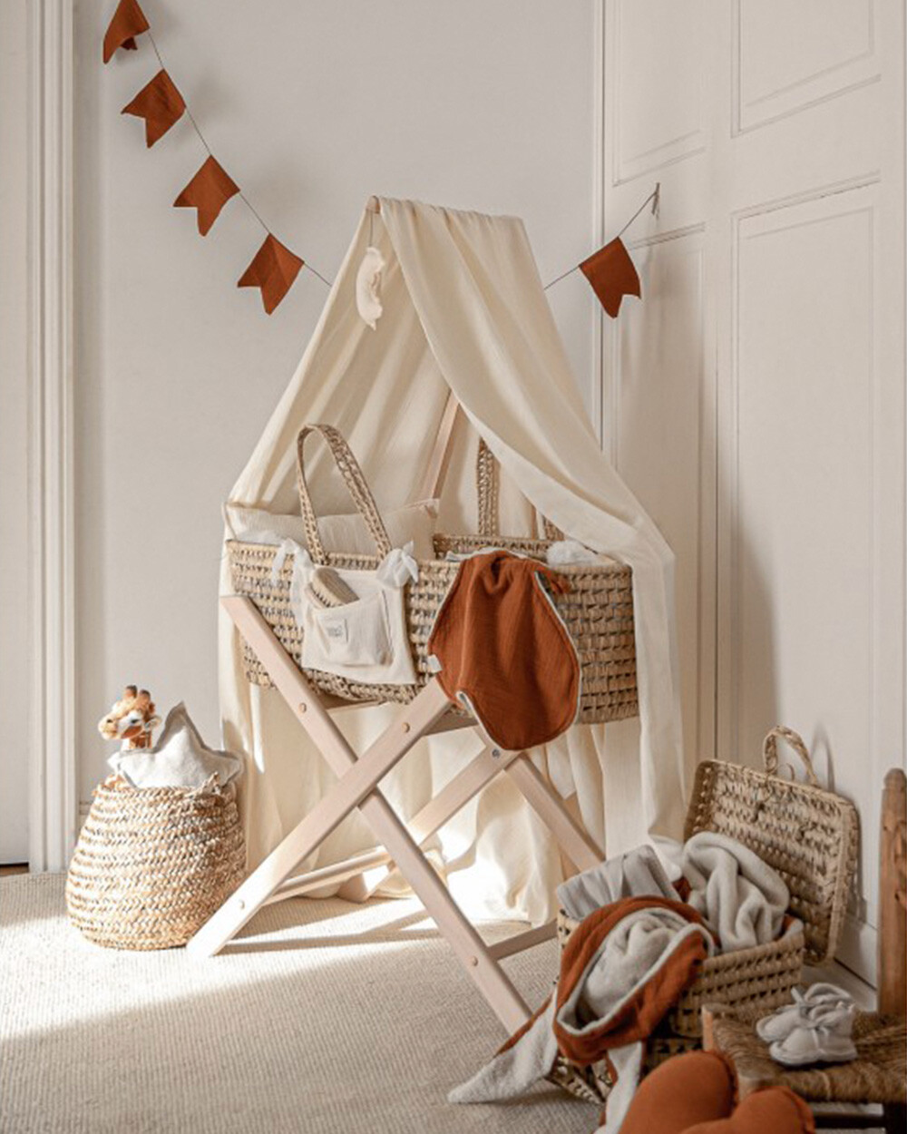 Ciel de lit Dreamy canopy Coloris ivory powder  Babyshower