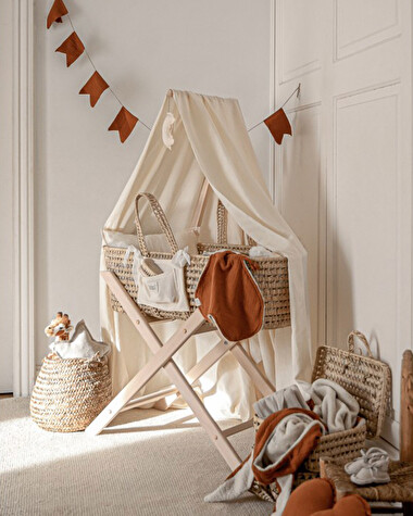 Ciel de lit Dreamy canopy Coloris ivory powder  Babyshower