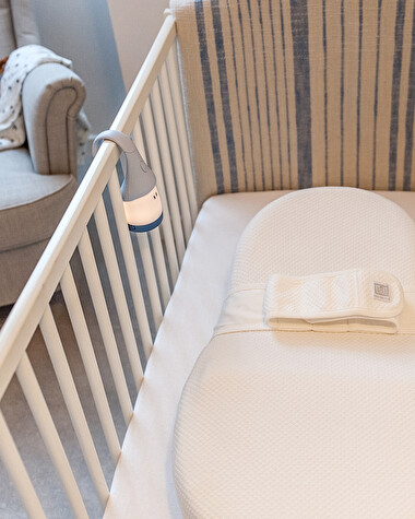 Drap housse Cocoonababy Coloris blanc  Red Castle