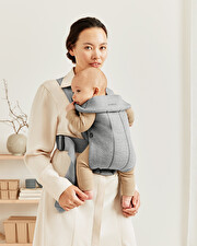 Porte-bébé Mini Jersey 3D Coloris gris clair Babybjörn