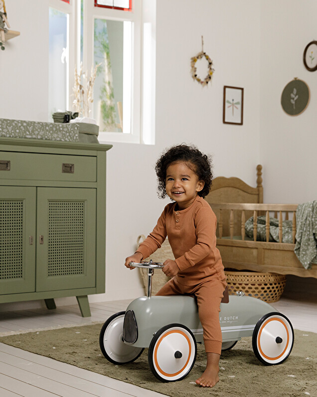 Porteur voiture rétro Coloris olive Little Dutch