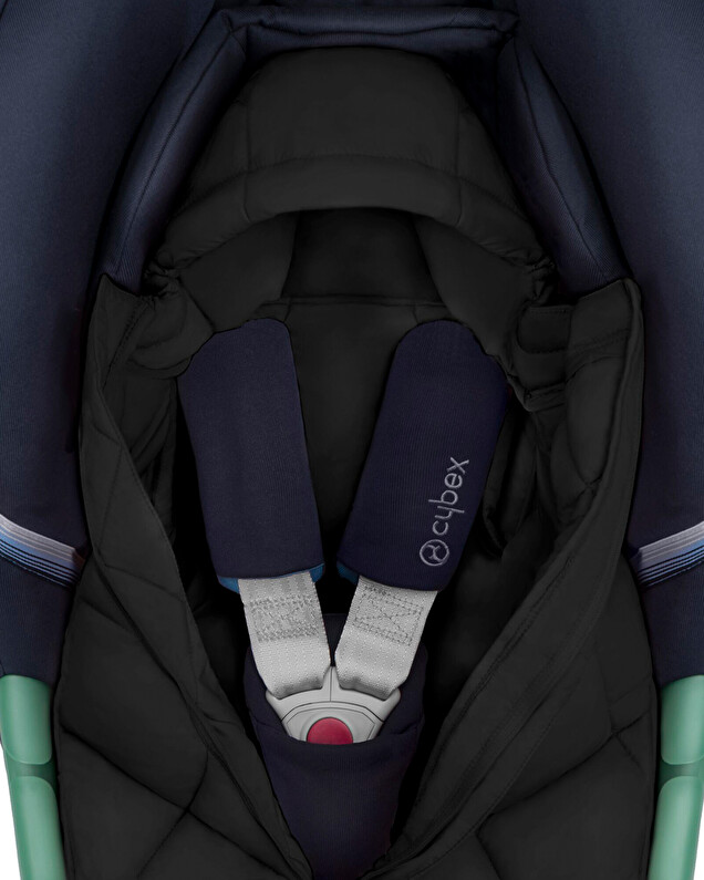 Chancelière Snogga Mini 2 Coloris moon black Cybex