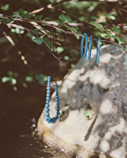 Collier d'allaitement Peacock Coloris bleu  Minty Wendy