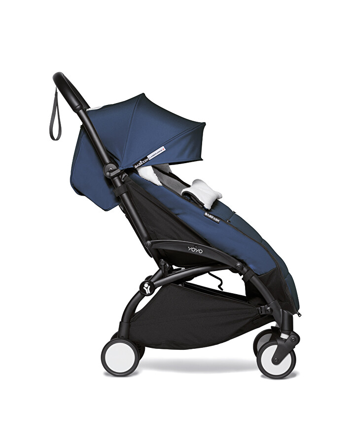 Chanceli&egrave;re poussette YOYO Coloris bleu marine  Stokke