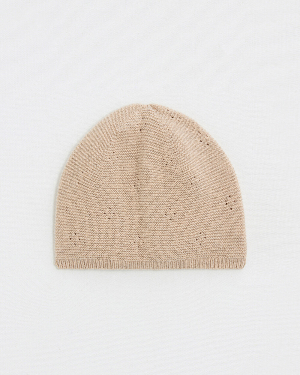 Bonnet en tricot ajour&eacute;e   Natalys