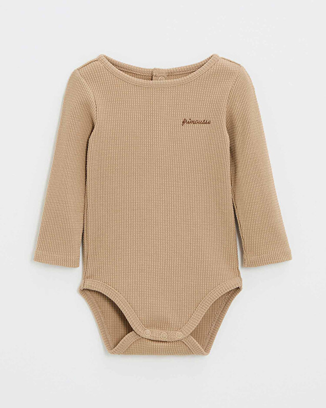 Body manches longues brodé Coloris caramel Natalys