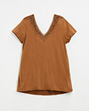 Tee-shirt camel finition dentelle En coton bio Natalys
