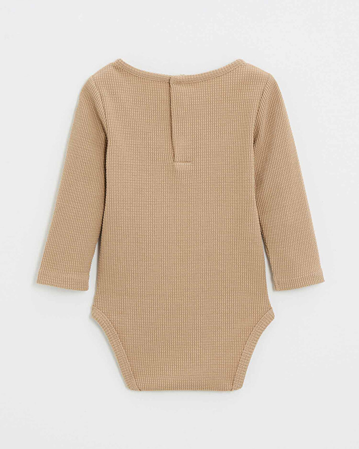 Body manches longues brodé Coloris caramel Natalys