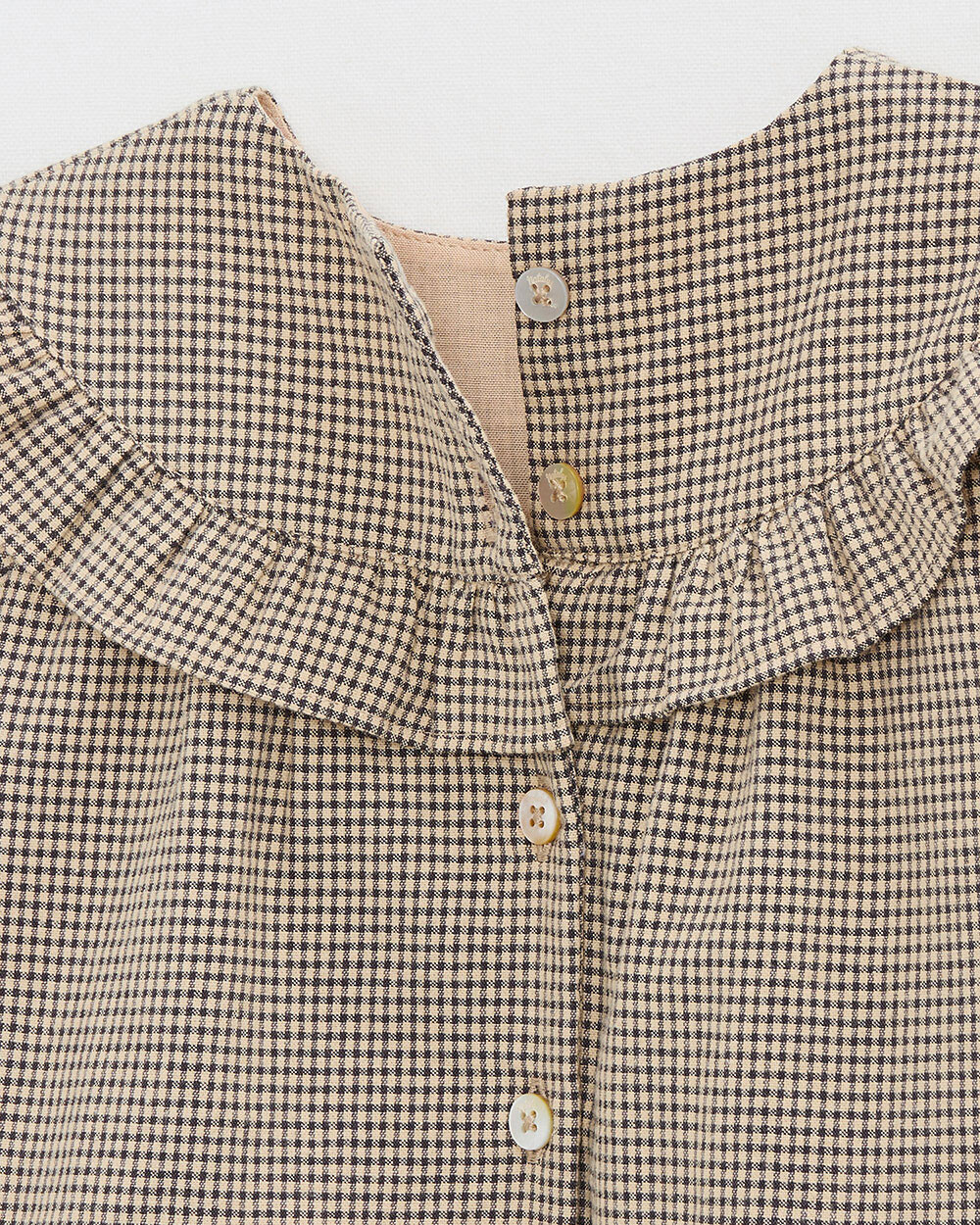 Blouse en vichy Coloris gris anthracite chin&eacute;/beige  Natalys