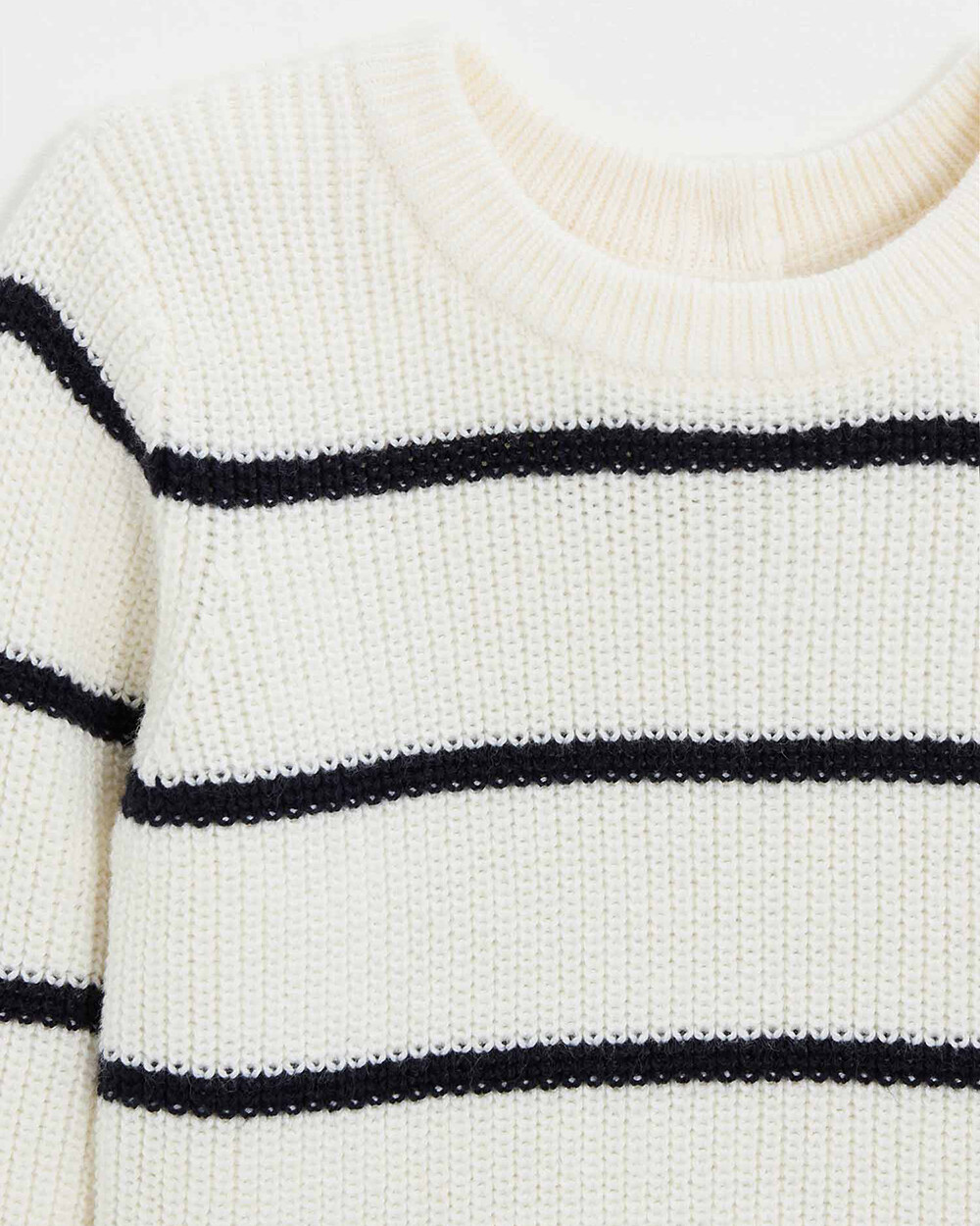 Pull en tricot ray&eacute; Coloris &eacute;cru  Natalys