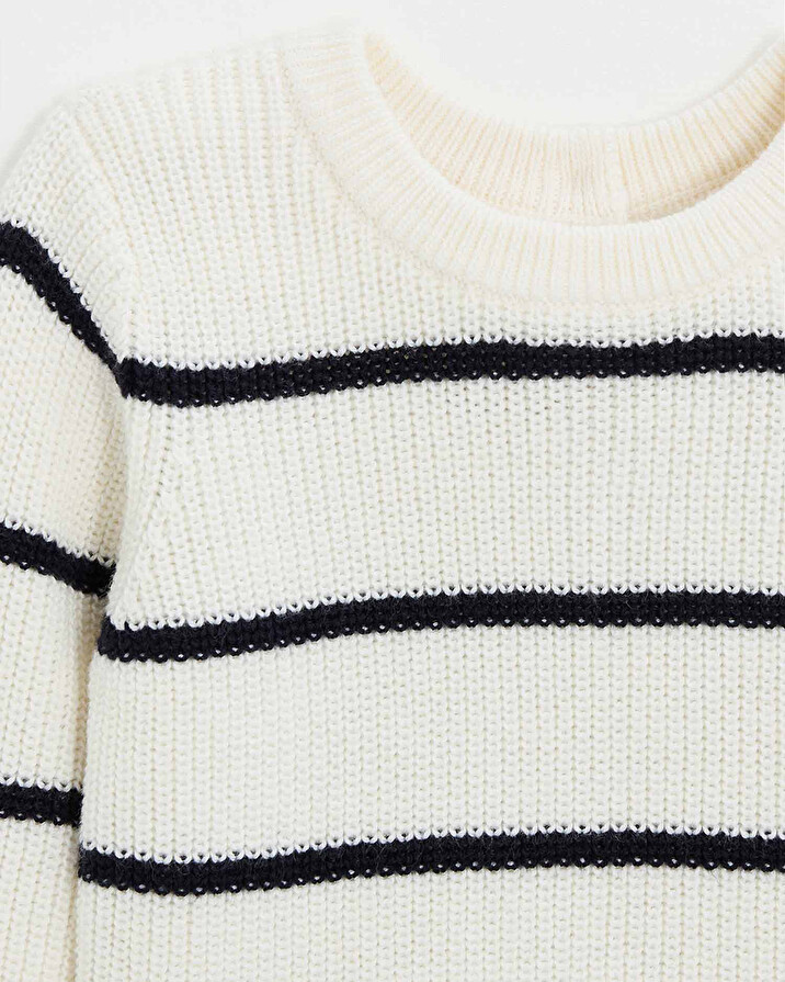 Pull en tricot ray&eacute; Coloris &eacute;cru  Natalys