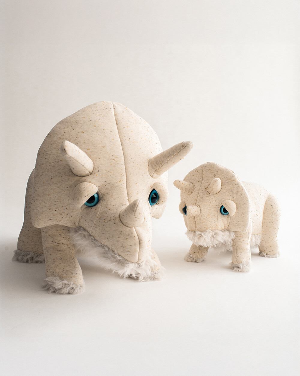 Peluche Trino 64 cm Coloris ivoire  Bigstuffed