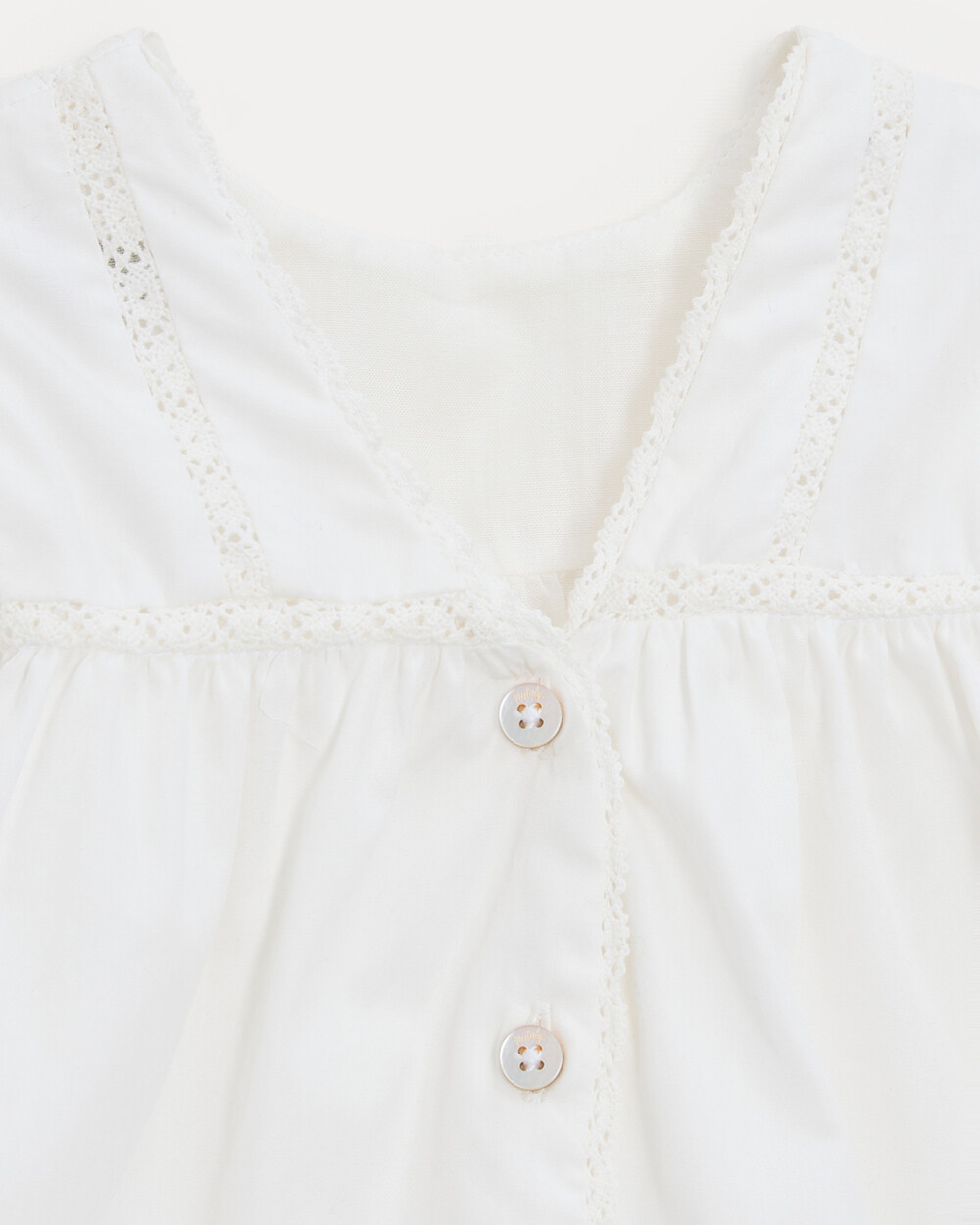 Robe en popeline finition dentelle Grace Coloris &eacute;cru  Natalys