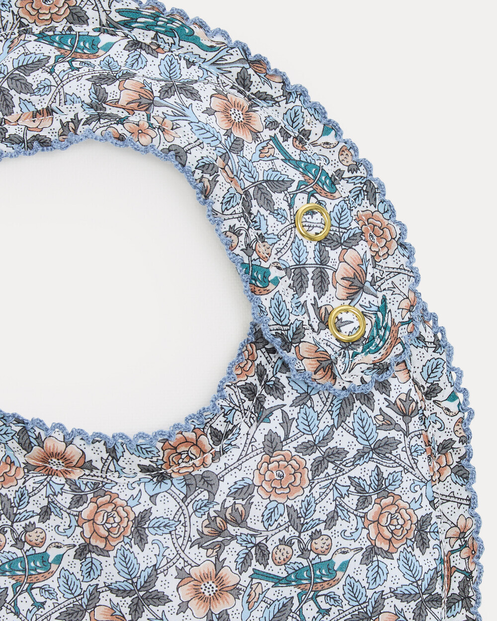 Bavoir ajustable Eugène En tissu Liberty Natalys